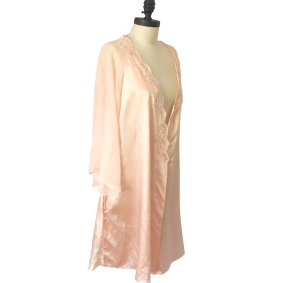Vintage VALENTINO Peach Satin Lace Negligee Robe - Picture 10 of 17